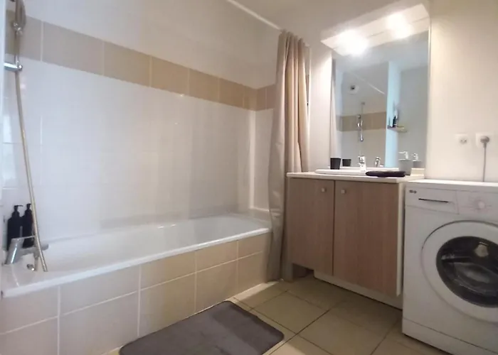 Cocon Reposant A 10min Du Centre De Bordeaux Apartment